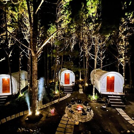 De Vivre Homestay Mang Den Kon Von Kla Экстерьер фото